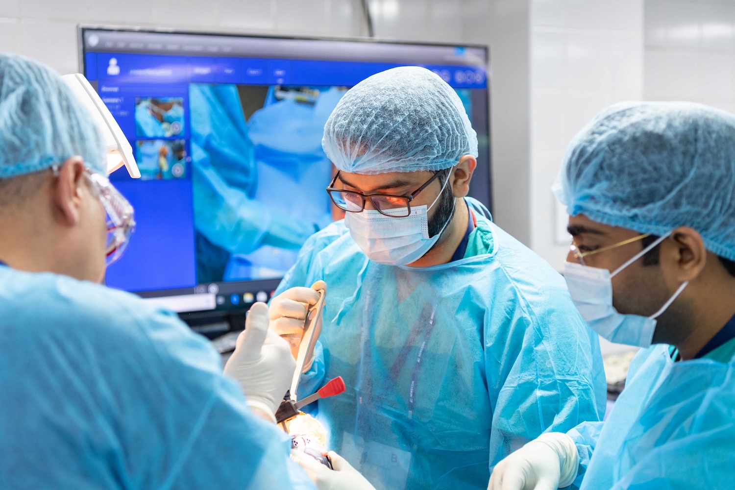 AO Recon NA Course, Complex Total Hip and Knee Arthroplasty